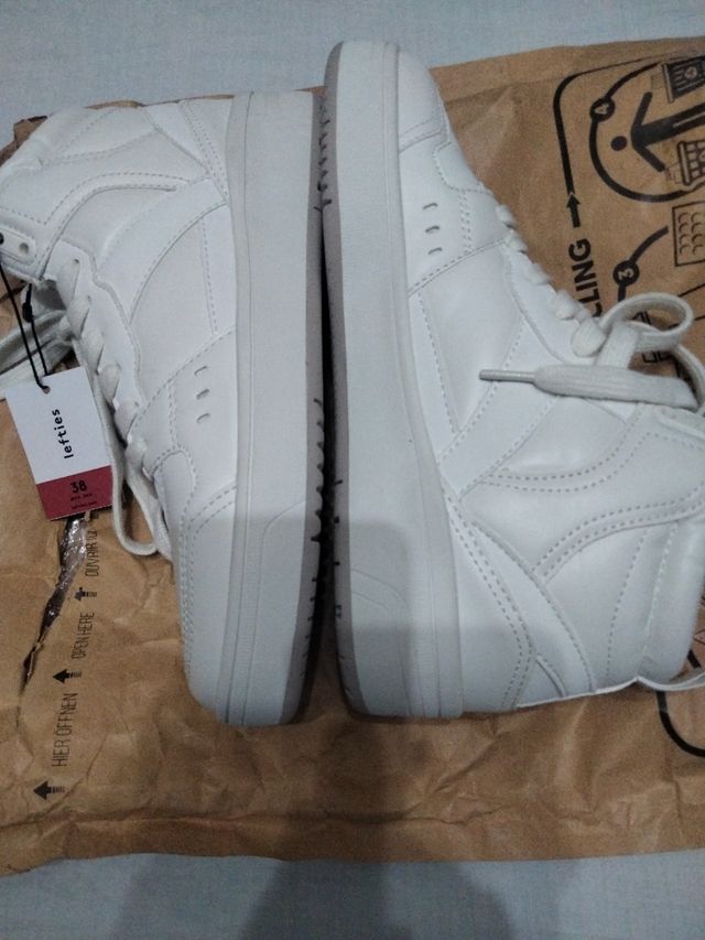 Zapatillas blancas mujer