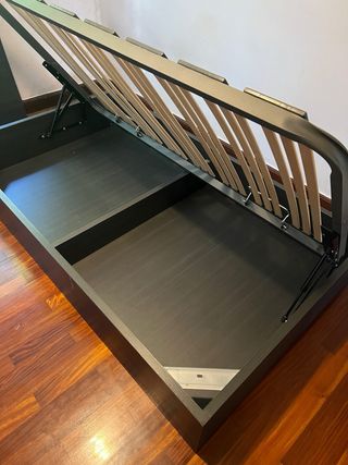 Cama con almacenaje, escritorio y baldas