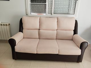 Sofá 3 plazas beige y marrón