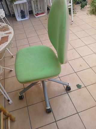 Silla escritorio giratoria verde