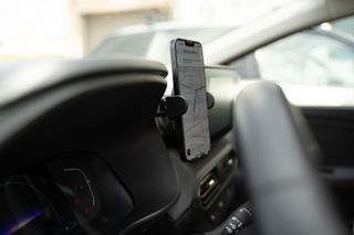 Soporte móvil coche exclusivo para Dacia.