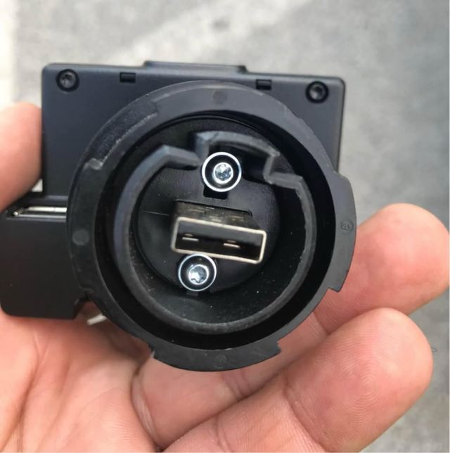 Supporto Smartphone Renault Clio , Twingo , ecc 