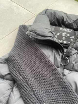 Chaqueta Stradivarius (Chaleco con mangas) Negra 