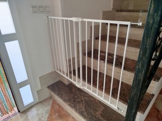 Barrera extensible Lindam