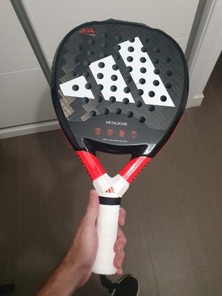Pala pádel Adidas Metalbone 3.2