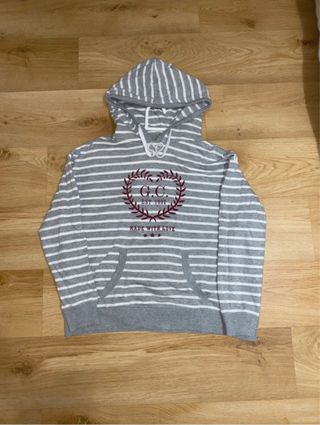 Sudadera a rayas gris y blanca