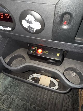 Nissan NV400 Versalift