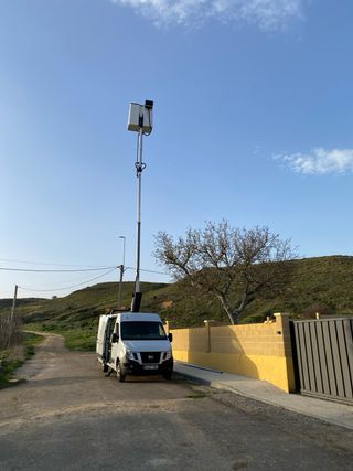 Nissan NV400 Versalift