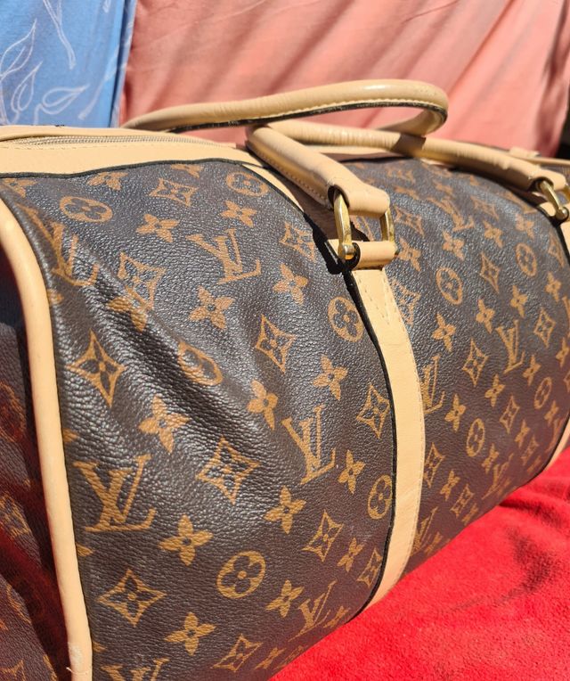 Bolso de viaje marrón beige