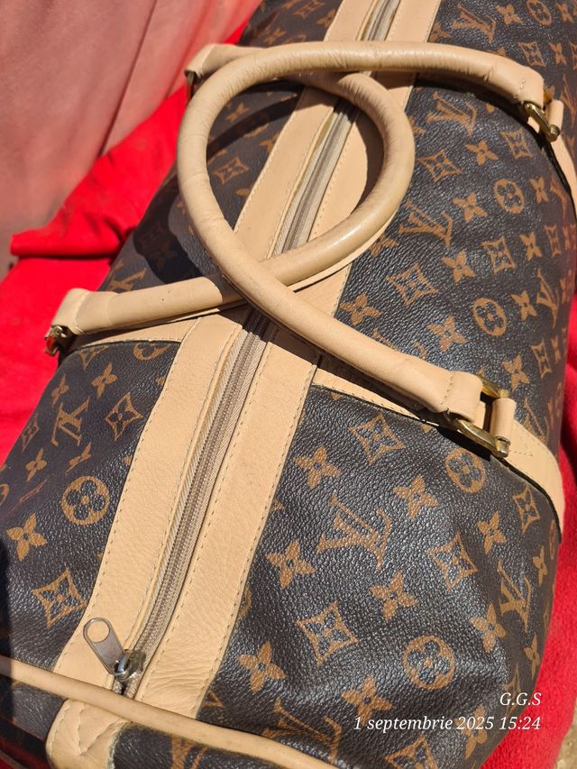 Bolso de viaje marrón beige