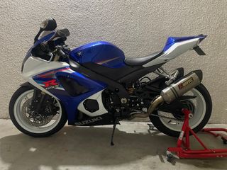 Suzuki GSXR 1000 K7