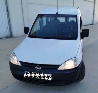 Opel Combo 2004