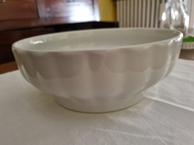 Insalatiera Saturnia in ceramica