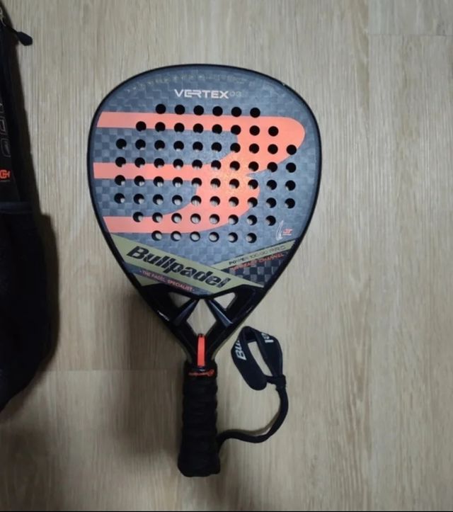 Pack Bullpadel Vertex 03
