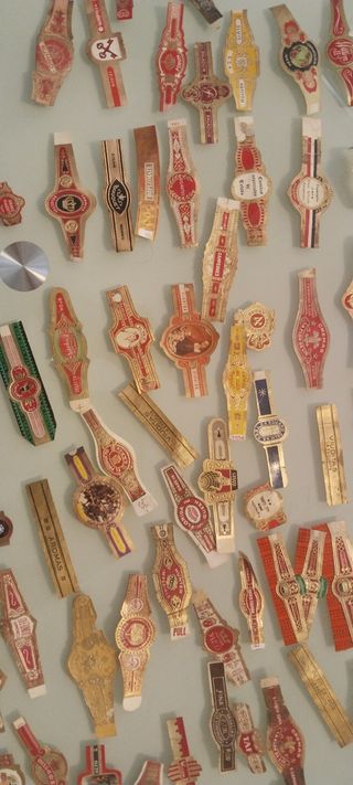 Colección de vitolas de puros, 100 unidades.