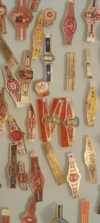 Colección de vitolas de puros, 100 unidades.