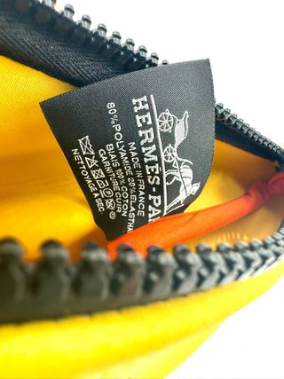 Borsa da toilette Hermès gialla | Bain Paris