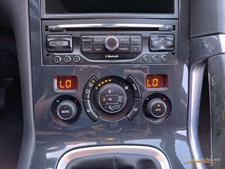 PEUGEOT 3008 STYLE 1.6 HDI 115 CV