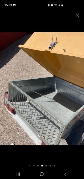 Remolque Erde 102 con capota para carga o perros 