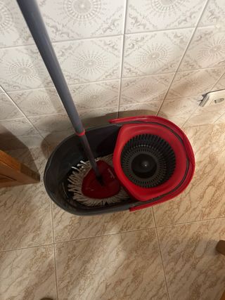 Cubo y fregona vileda turbo