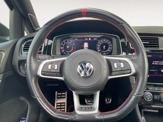 Volkswagen Golf 2.0 TSI GTI