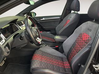 Volkswagen Golf 2.0 TSI GTI