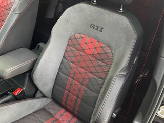 Volkswagen Golf 2.0 TSI GTI