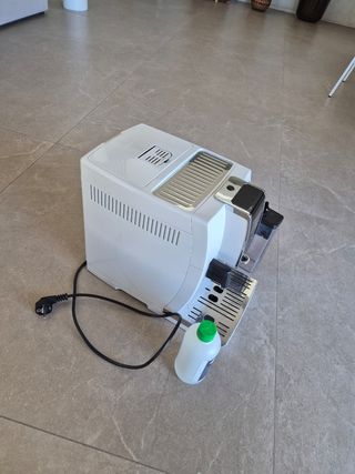 Cafetera DeLonghi Dinamica para REPARAR