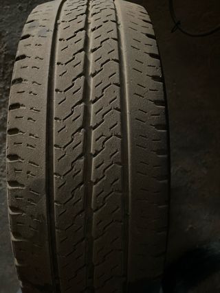 Neumático usado vendo 2 marca continental