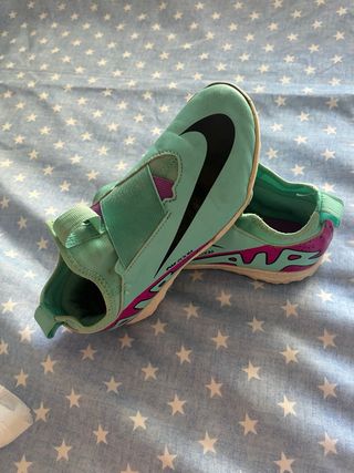 Zapatillas Nike 35,5 turquesa-morado