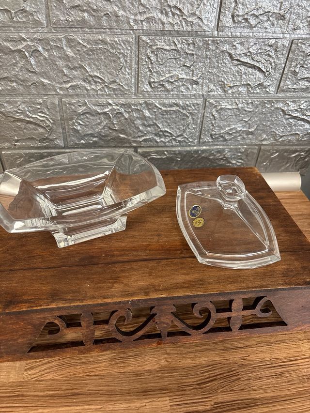 Bombonera de cristal de Bohemia