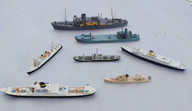 Navios mercantes e cruzadores Plomo vintage