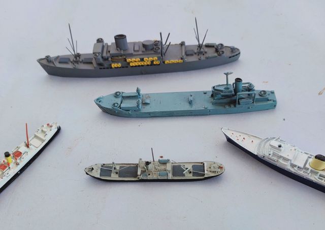 Navios mercantes e cruzadores Plomo vintage