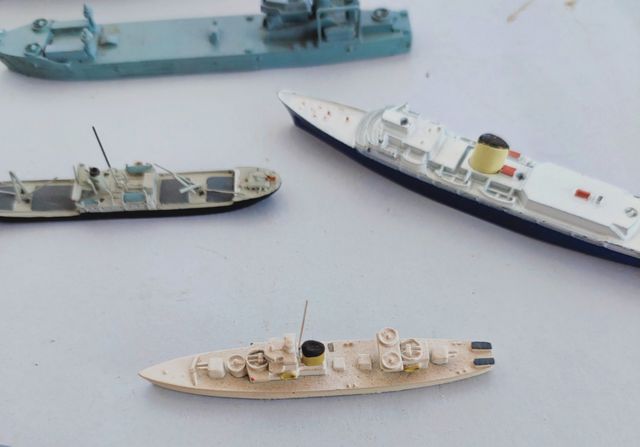 Navios mercantes e cruzadores Plomo vintage