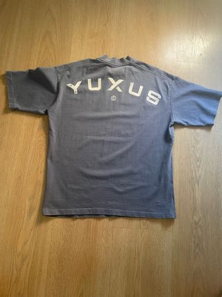 Camiseta Yuxus Gris