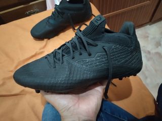 Botas de fútbol - Negras