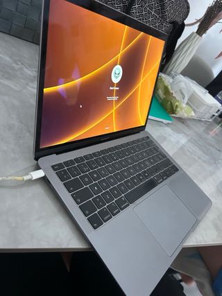 MacBook Air 2018 - 8GB RAM - 256GB SSD