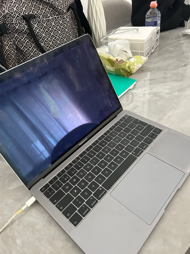 MacBook Air 2018 - 8GB RAM - 512Gb SSD