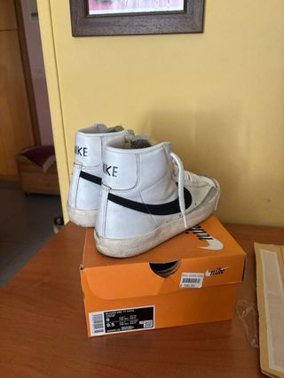 Nike Blazer Mid '77 Bianche