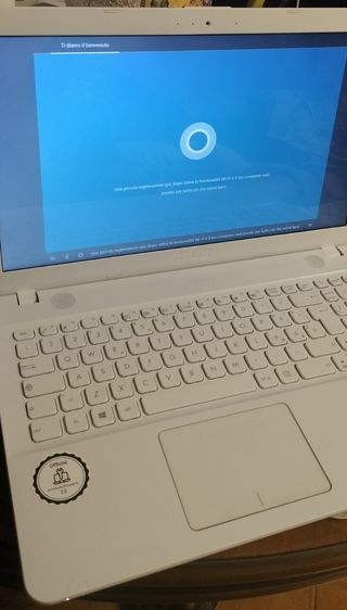Asus Vivobook Max Bianco