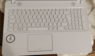 Asus Vivobook Max Bianco