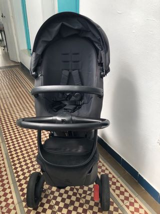 Precioso Stokke Xplory X, negro (PVP: 1299euros)