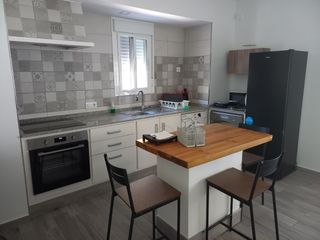 Alquiler casa con jardín
