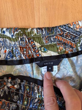 Pantalones anchos estampados