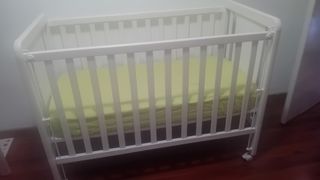 Cuna bebé - Blanca, impecable