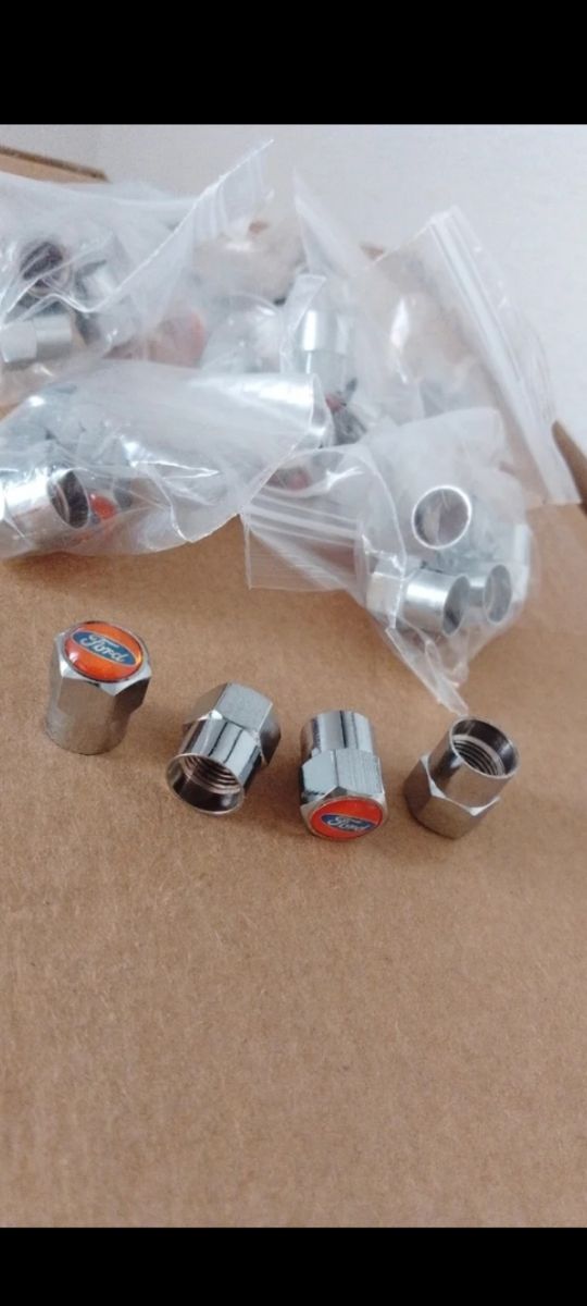 24 Tapones válvula Ford
