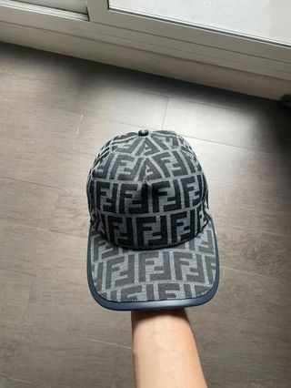 Gorra Fendi original