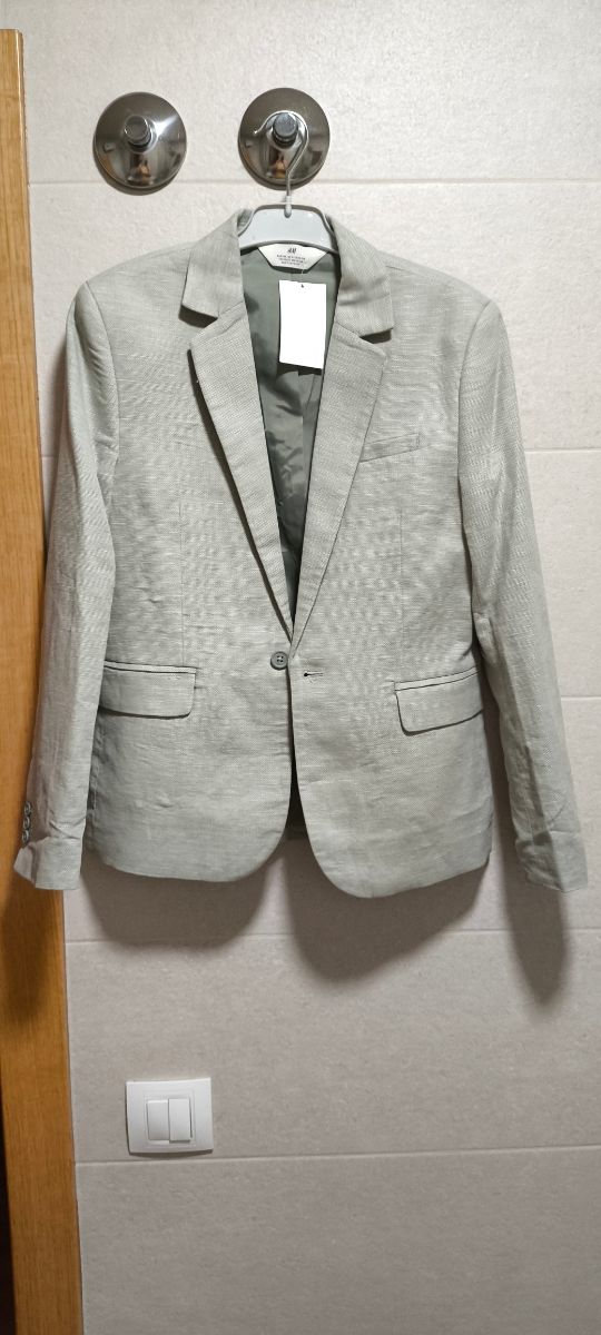 Americana verde claro para niño sin estrenar
