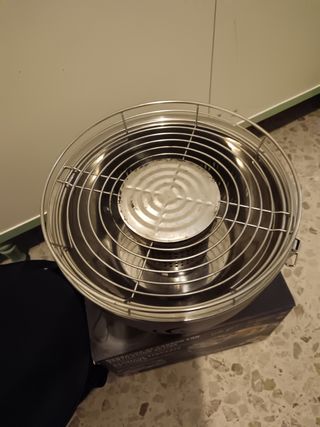Barbecue ventilato da tavolo