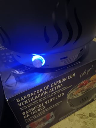 Barbecue ventilato da tavolo